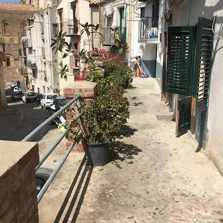 Apartment La Culletta Di Cefalu